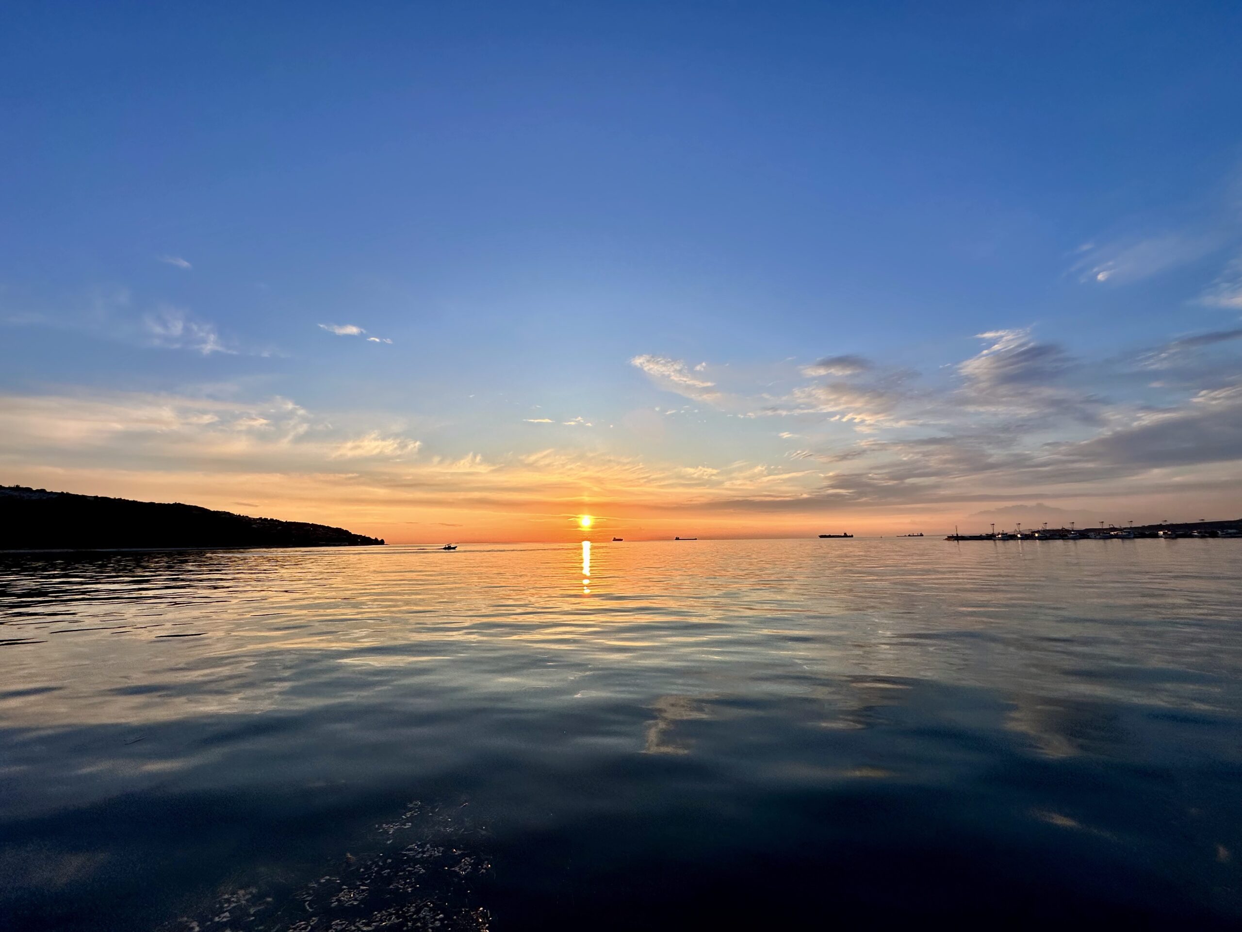 Sonnenuntergang am Meer in Koper